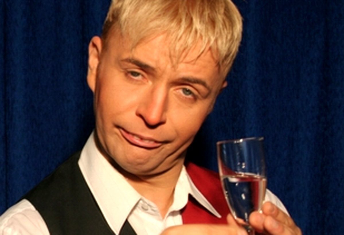 Falscher Kellner Livebild
